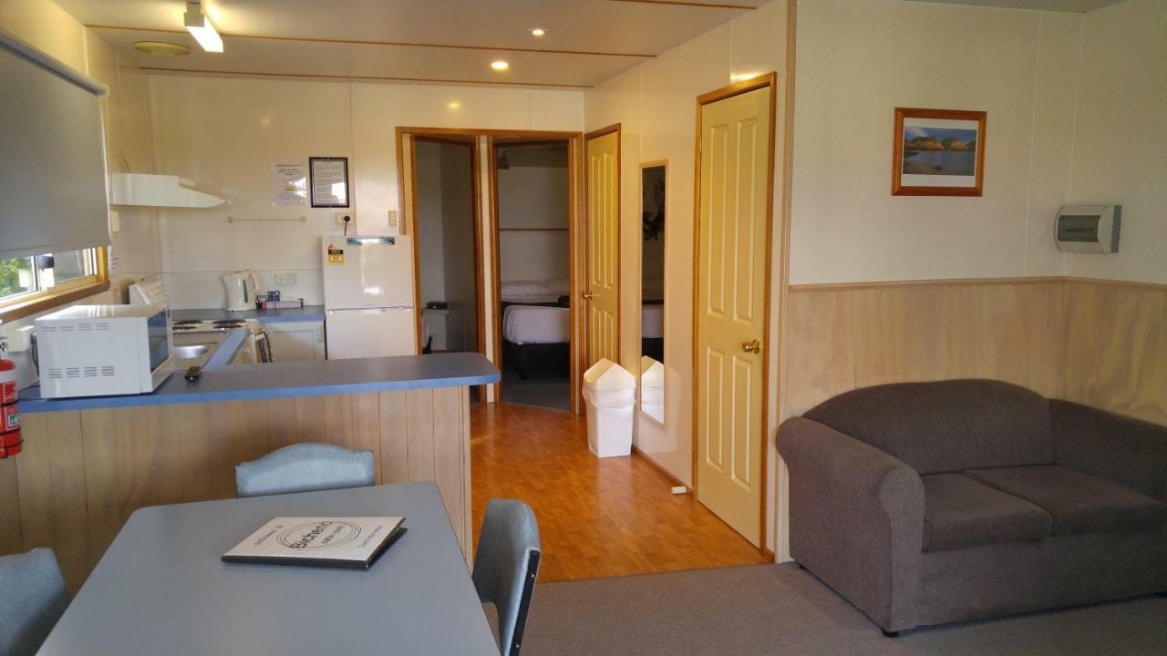 Готель Bicheno Cabin Park Екстер'єр фото